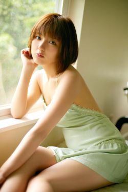 五个黑人玩一个女5P视频